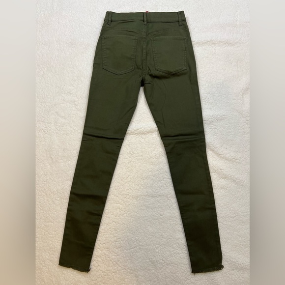 NWT $80 Express Women’s Olive Ripped High Rise Super Soft Raw Hem Leggings Jeans - Picture 4 of 8